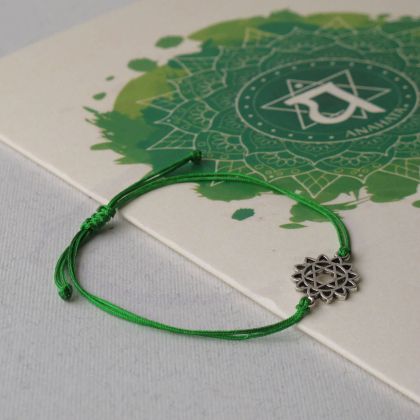 Гривна Анахата чакра с листовка – любов и състрадание