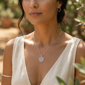 Медальон "Цвете на живота" 25 мм | сребро 925